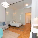 Elegant,bright,best Location