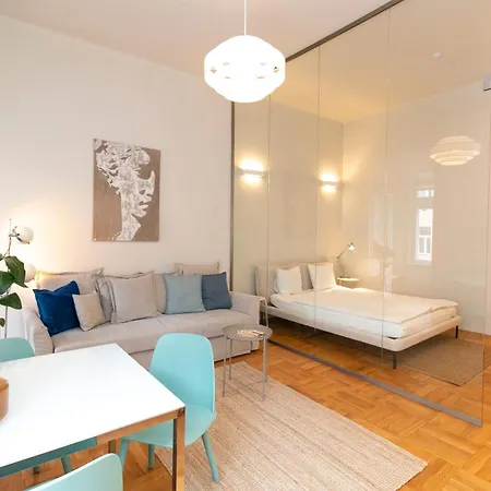 Elegant,bright,best Location براغ