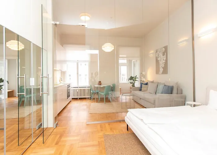 Elegant,bright,best Location * Prag