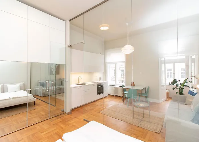 Elegant,bright,best Location *